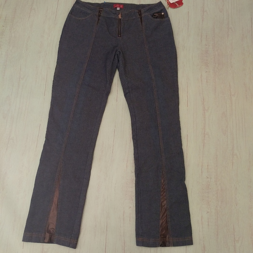 Apple Bottom Jeans NWT Size 12